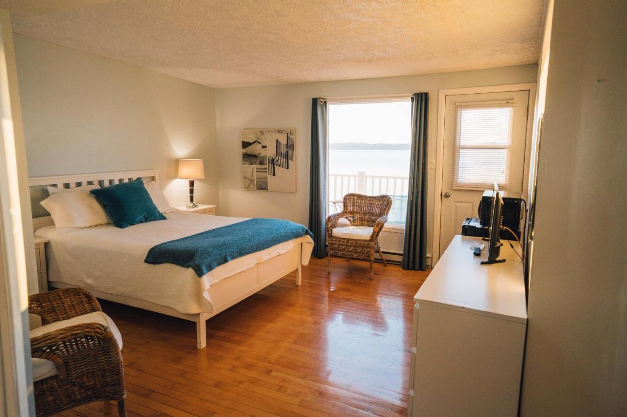 Auberge Sur Mer Notre-Dame-du-Portage المظهر الخارجي الصورة